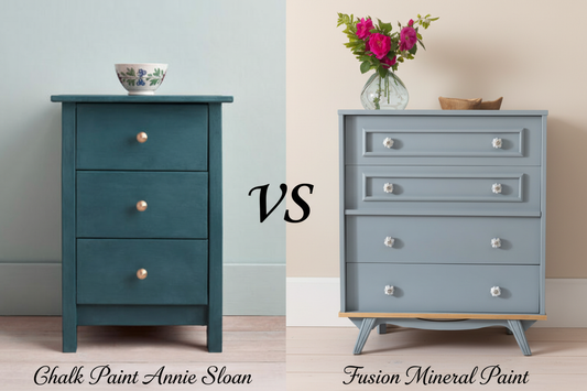 Comparativa Chalk Paint Annie Sloan vs Fusion Mineral Paint: mesitas restauradas con cada pintura y sus acabados característicos