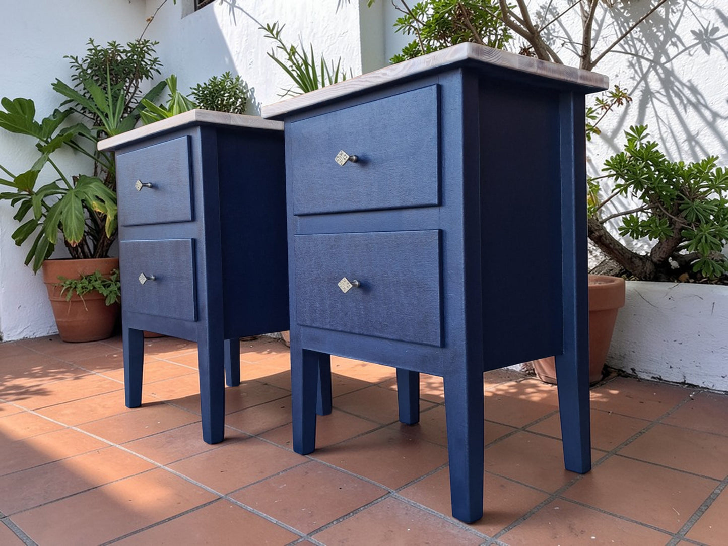 AGOTADO! Mesitas de Noche Azul Oscuro Mid Century Modern - Restauradas