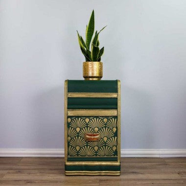 tencil Deco Peacock aplicado sobre mueble restaurado – resultado profesional con chalk paint, Re-Design with Prima