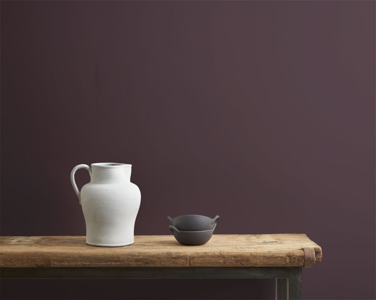 Bote de 120 ml de Wall Paint Tyrian Plum de Annie Sloan