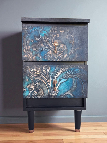 AGOTADO! Mesitas MCM con Frentes Florales – Para Dormitorio o Salón