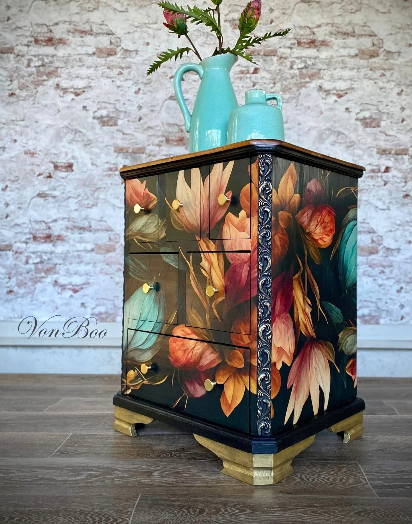 Ejemplo aplicación papel decoupage Autumn en mueble restaurado