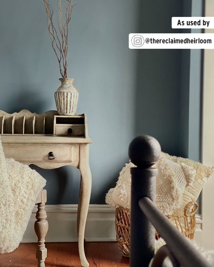 Espacio decorado con la pared pintada en Cambrian Blue, foto de cliente