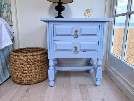 Mesita de Noche Restaurada · Mueble Rústico del Siglo XIX