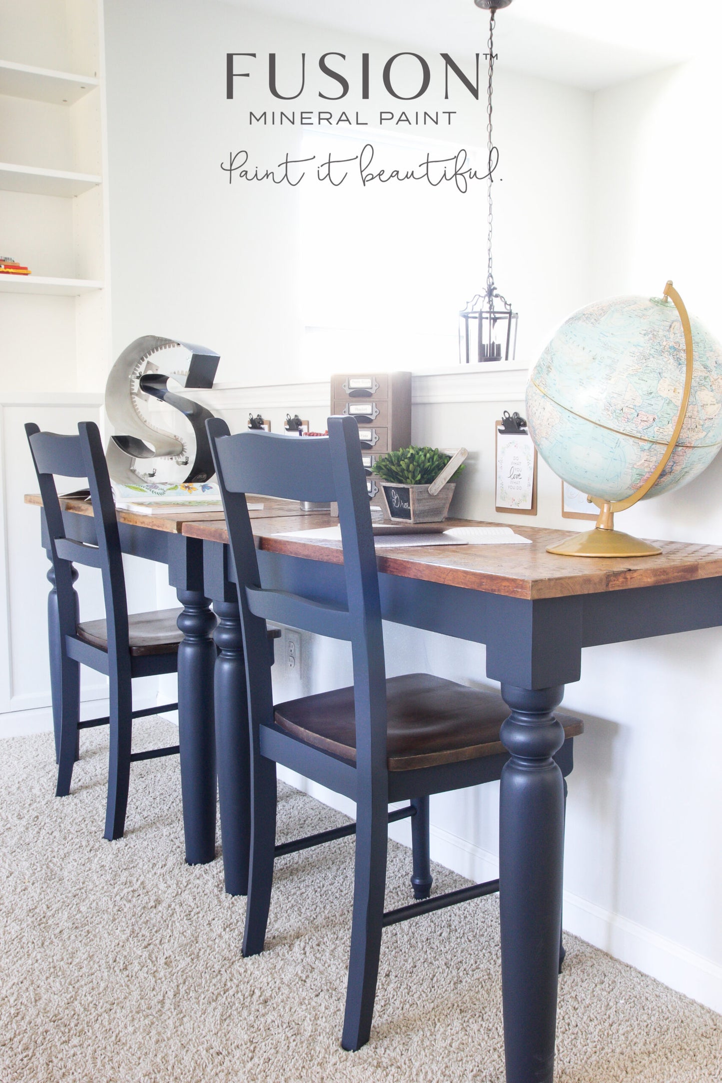 Mueble restaurado con Fusion Mineral Paint Midnight Blue azul oscuro