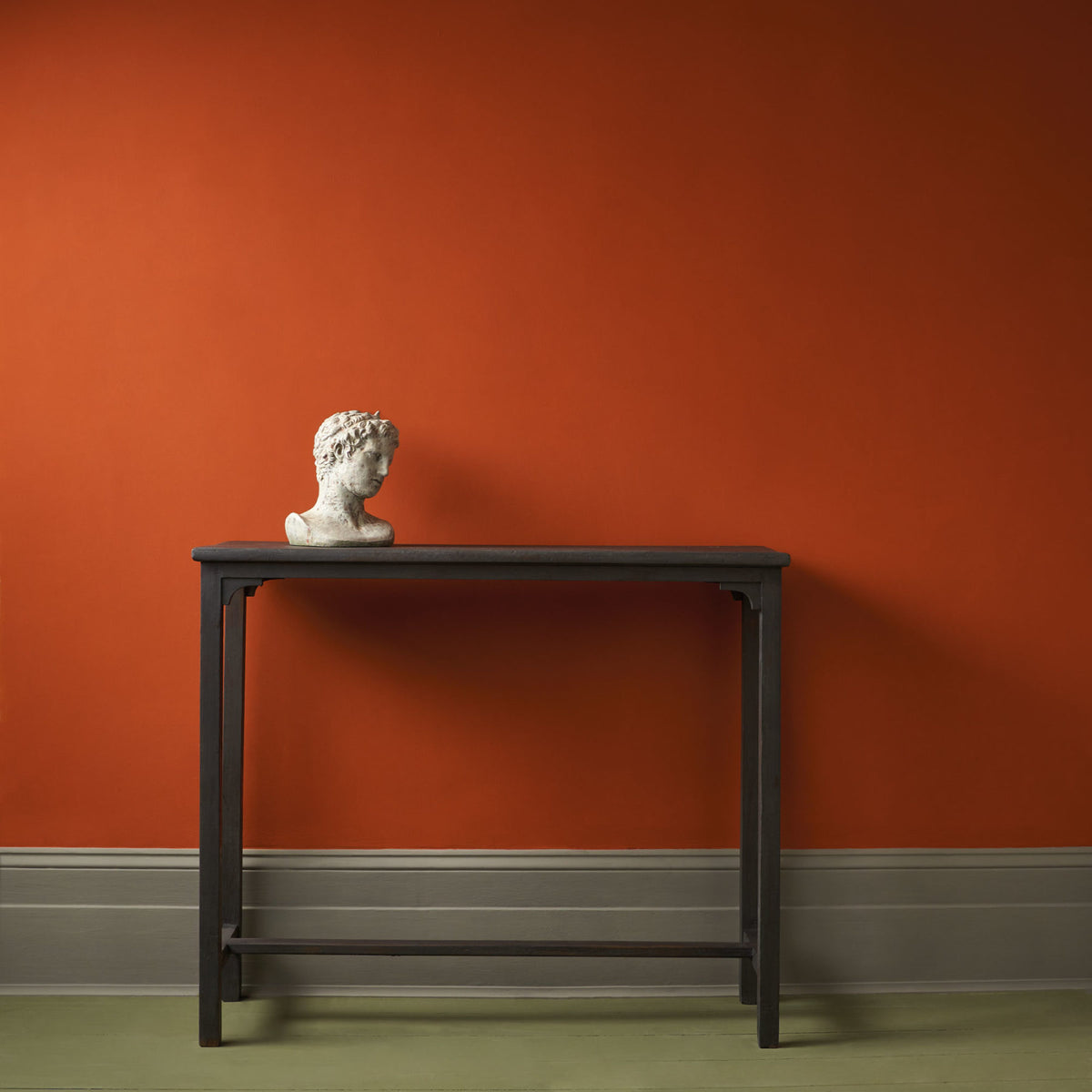 Pared pintada en Riad Terracotta con Wall Paint de Annie Sloan