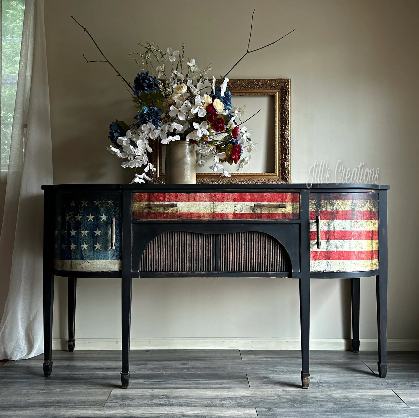 Detalle papel decoupage Stars & Stripes - Restauración muebles vintage