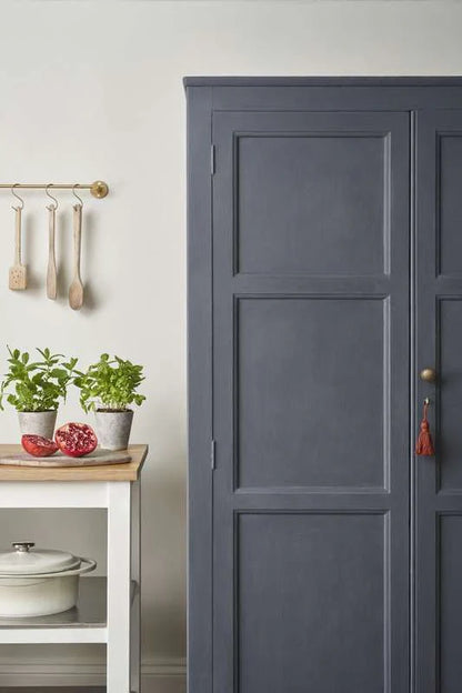 Whistler Grey - Annie Sloan CHALK PAINT TM decorative paint