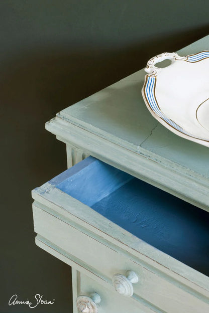 Duck Egg Blue - Annie Sloan CHALK PAINT TM decorative paint