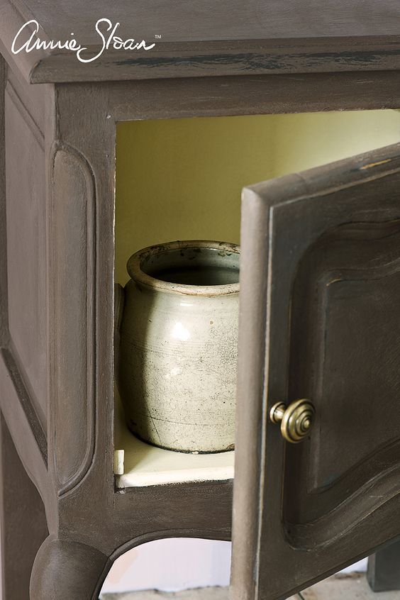 Honfleur - Annie Sloan CHALK PAINT TM decorative paint 