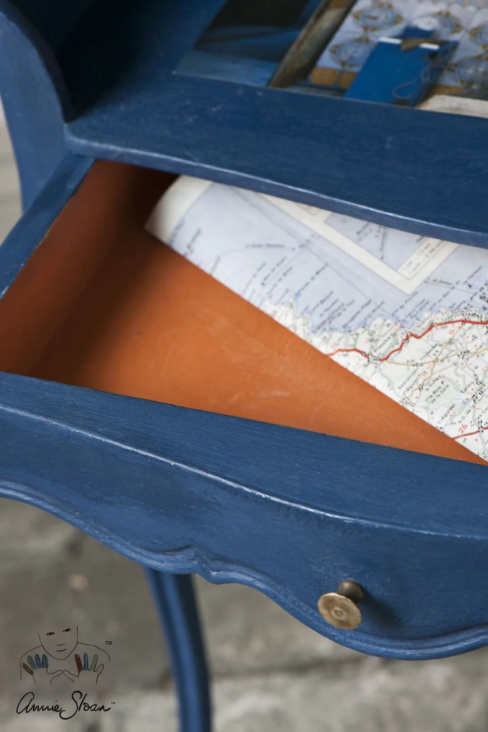 Napoleonic Blue - Annie Sloan CHALK PAINT TM decorative paint