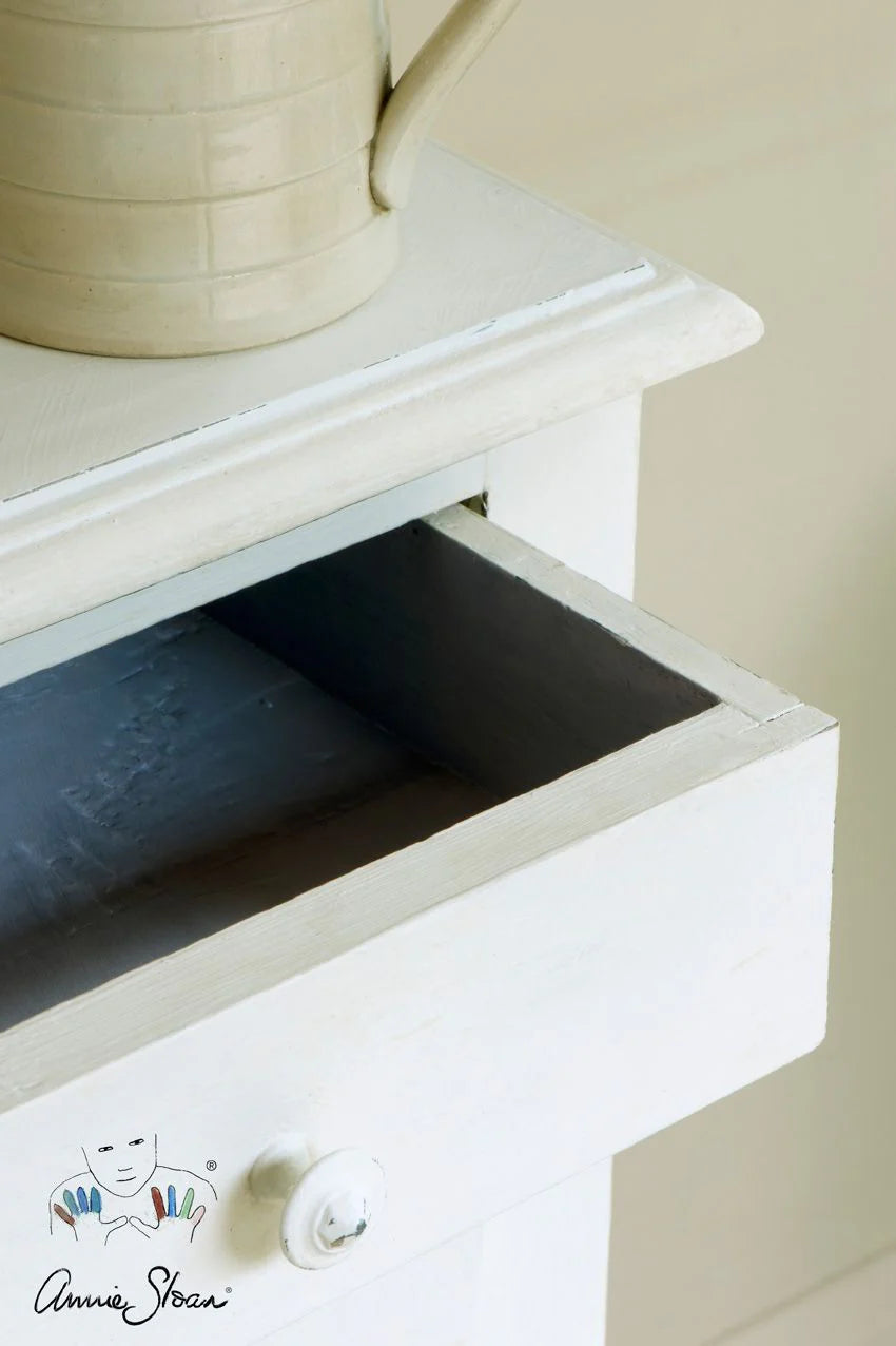 Old White - Annie Sloan CHALK PAINT™ Dekorfarbe