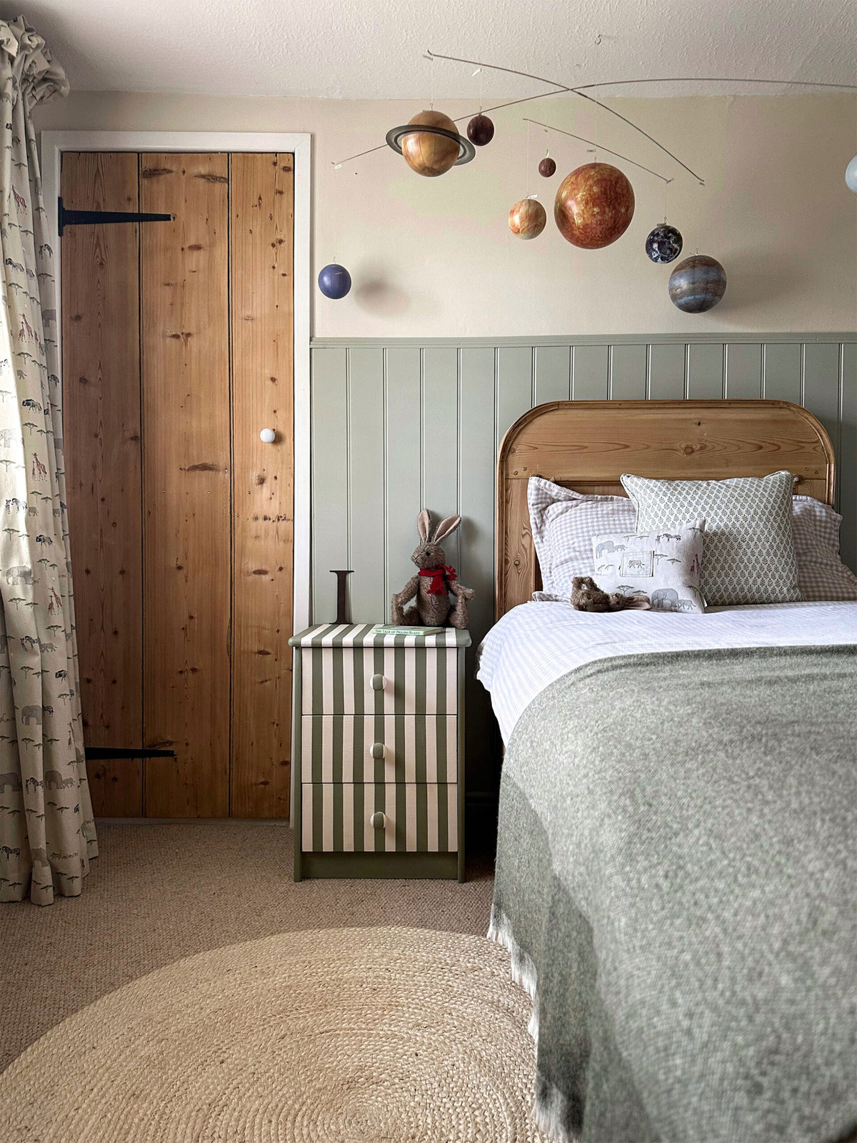 Estancia de estilo Cotswold pintada con Wall Paint Original de Annie Sloan