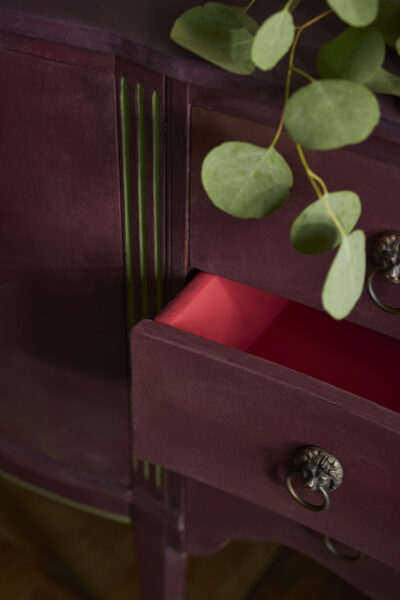 Tyrian Plum – Annie Sloan CHALK PAINT™ Dekorfarbe 