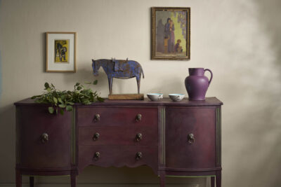 Tyrian Plum – Annie Sloan CHALK PAINT™ Dekorfarbe 